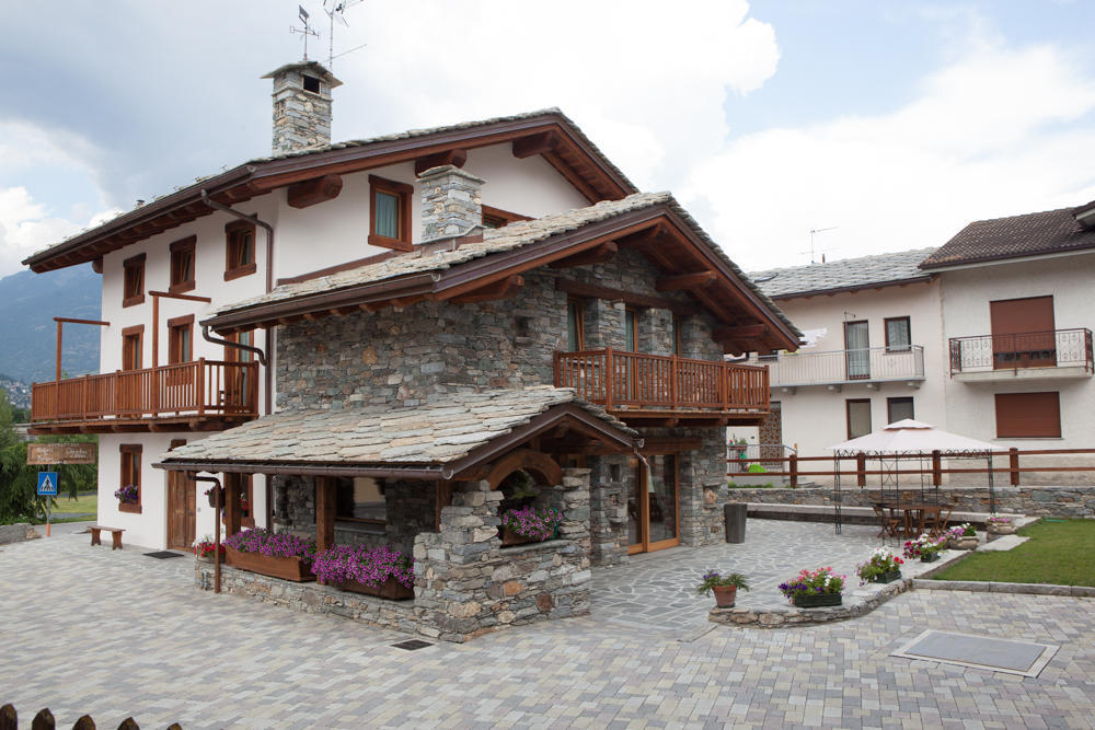 Relais Du Berger Hotel Gressan Eksteriør billede